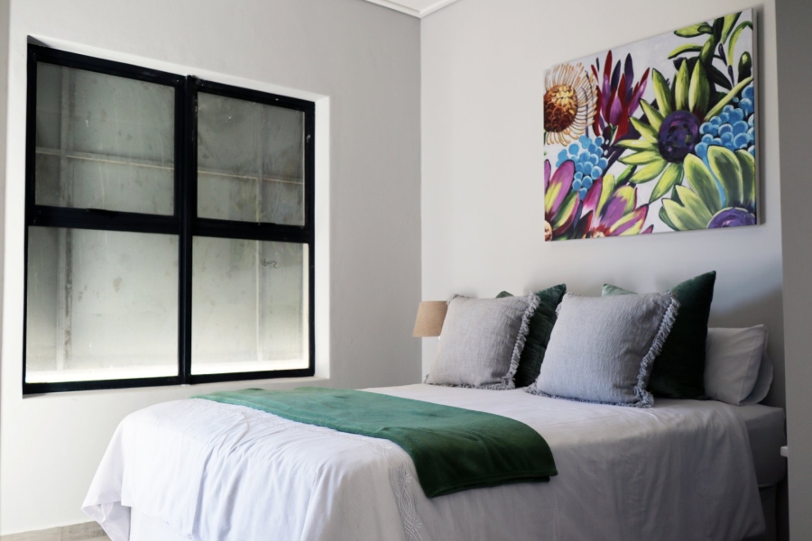 2 Bedroom Property for Sale in Table View Western Cape